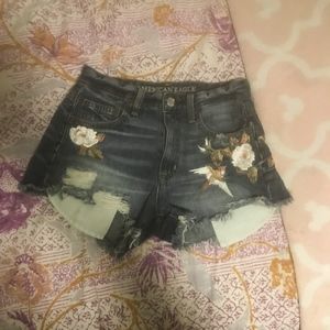 NWOT American Eagle Embroidered Distressed Shorts